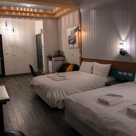 Happy Wing Guesthouse 花蓮市 エクステリア 写真